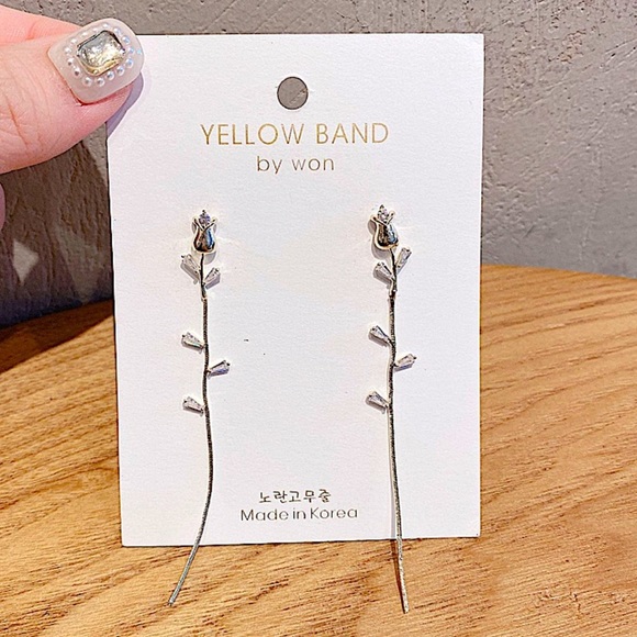 Rose Flower Gold Plated Zircon Earrings - Picture 6 of 7